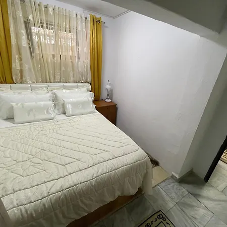 Stivi House * Τίρανα